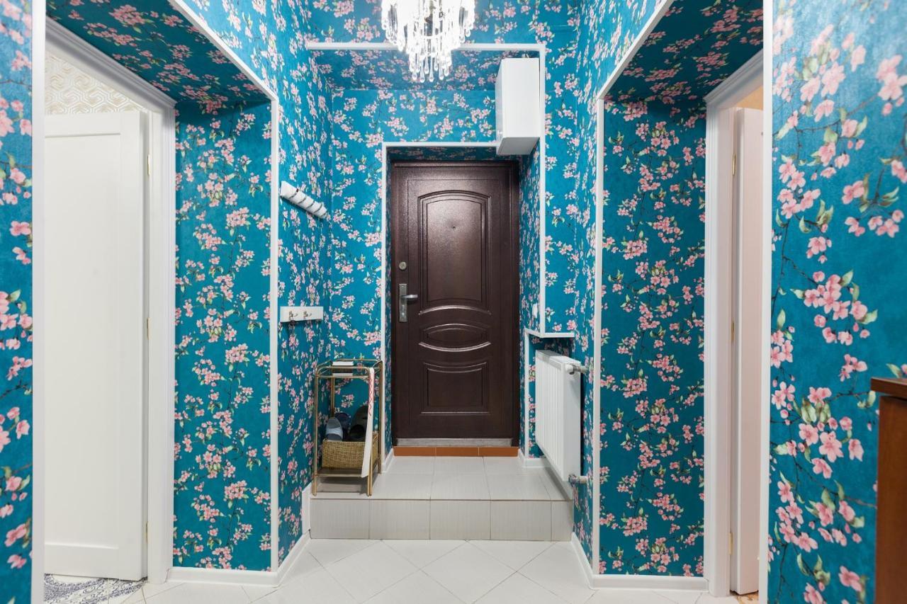 Apartments Leopolli Near Opera House Lemberg Exterior foto