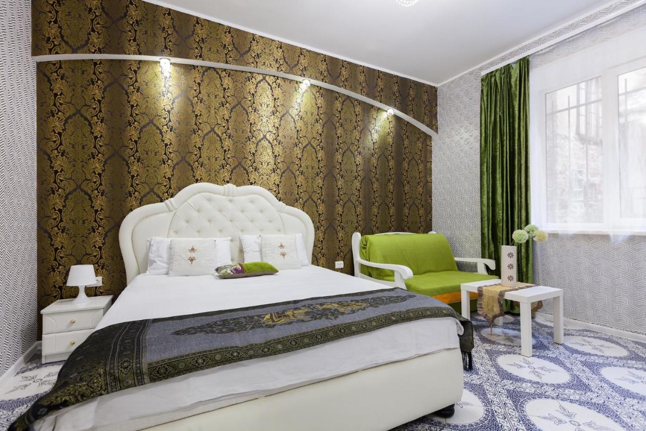 Apartments Leopolli Near Opera House Lemberg Exterior foto